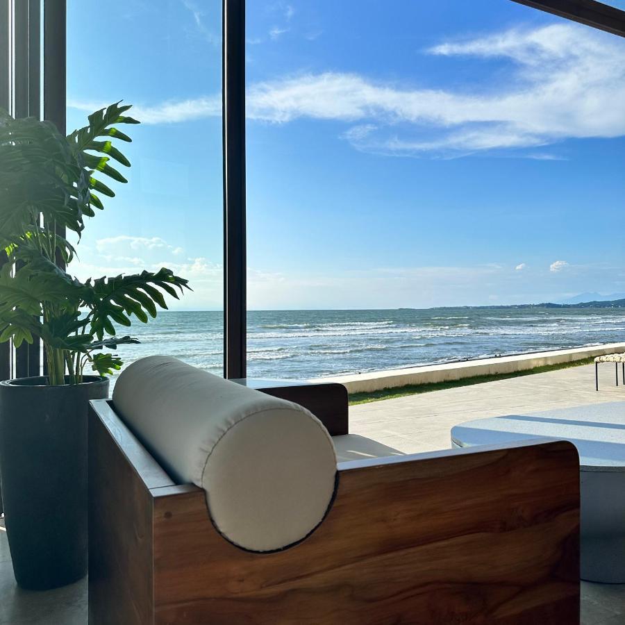 Tana Beach Villas Лиан Экстерьер фото