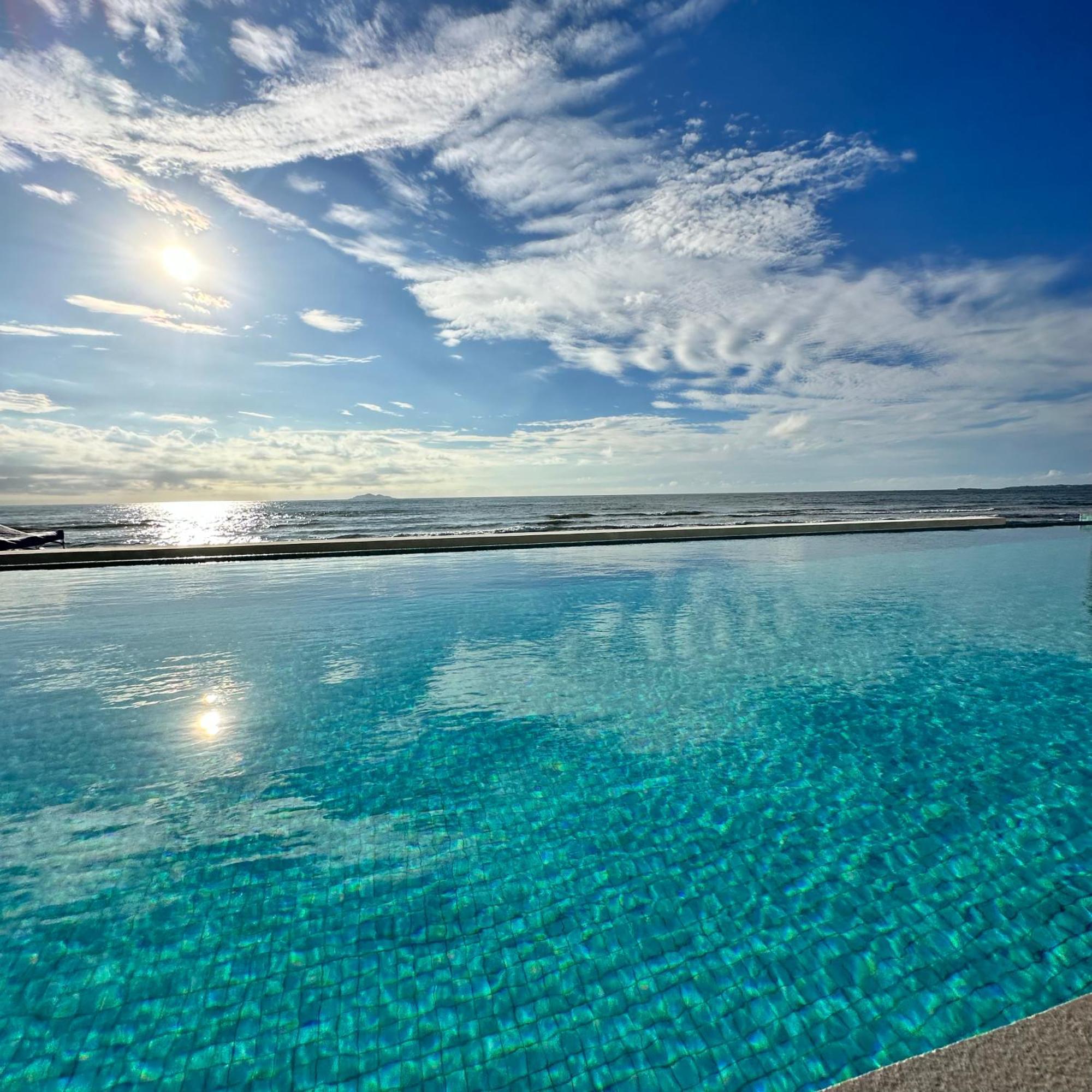 Tana Beach Villas Лиан Экстерьер фото