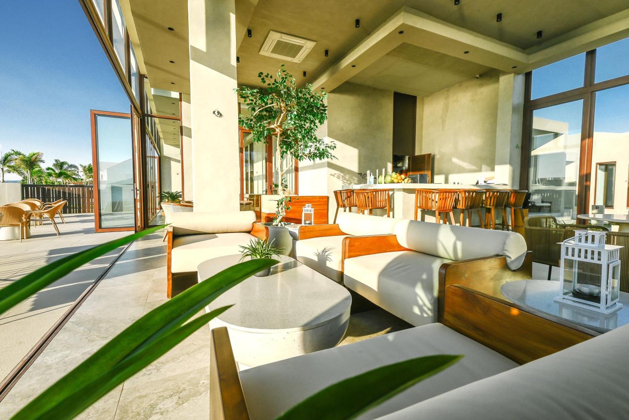 Tana Beach Villas Лиан Экстерьер фото